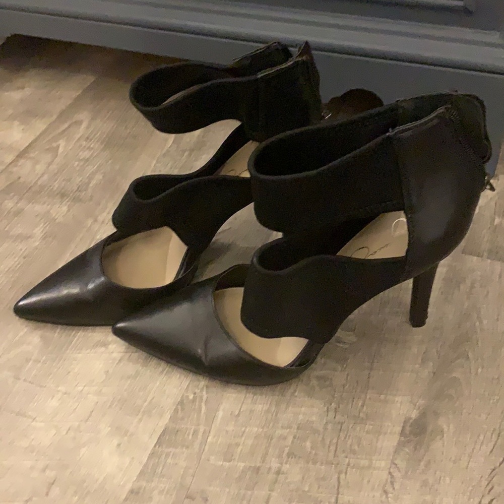 Jessica Simpson size 9.5 heels